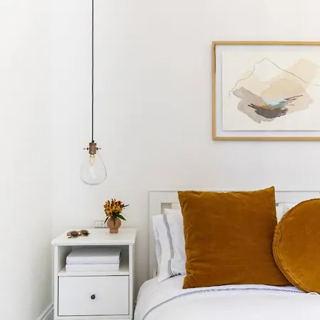 Modern Art Apartment - Art Pieces & Eclectic Deco Florence Exterior photo